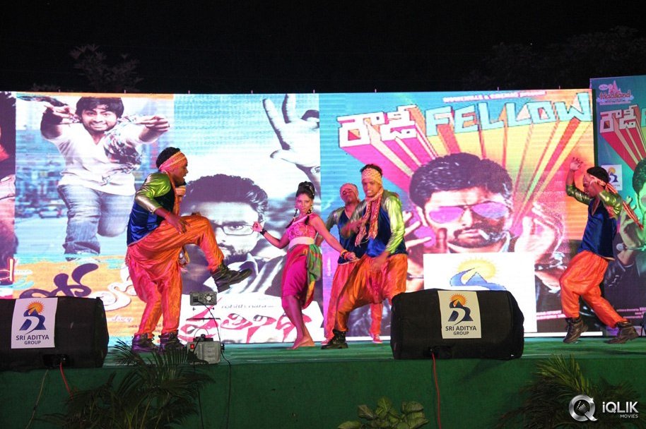 Rowdy-Fellow-Movie-Platinum-Disc-Function